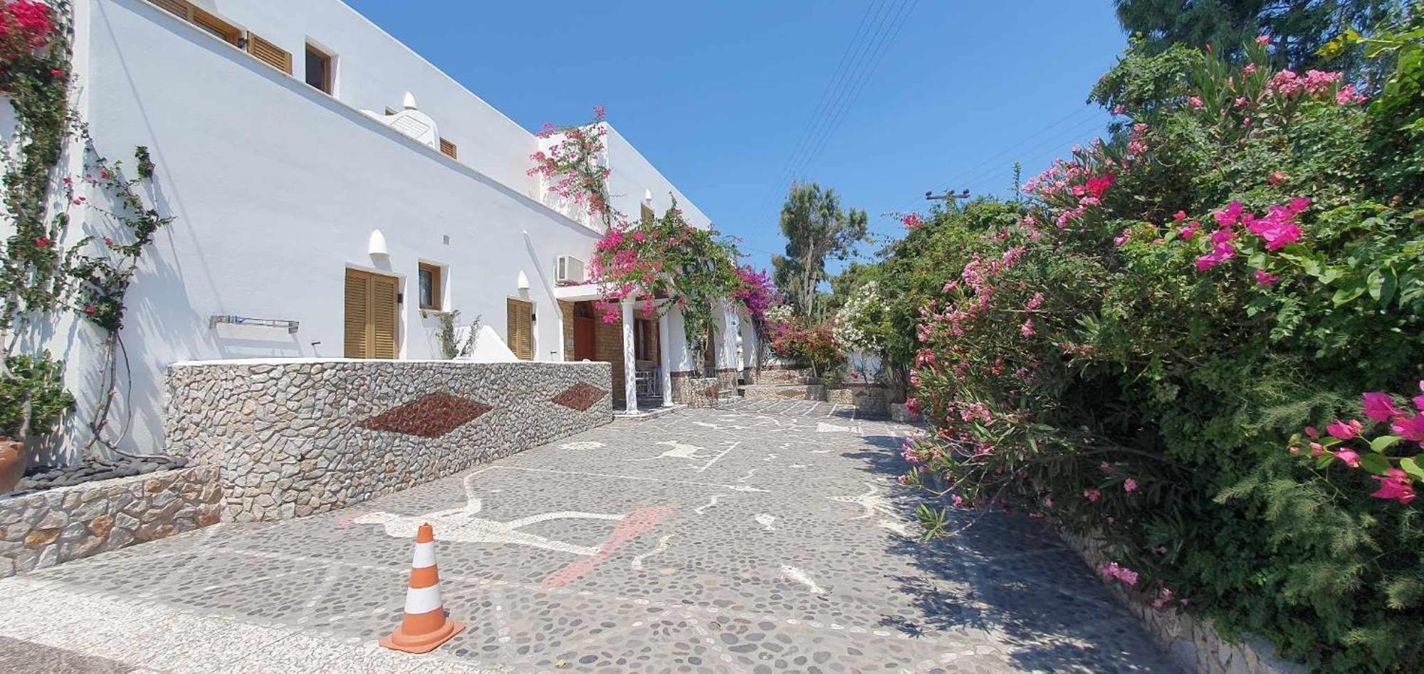 Hotel Palladion カルテラドス エクステリア 写真