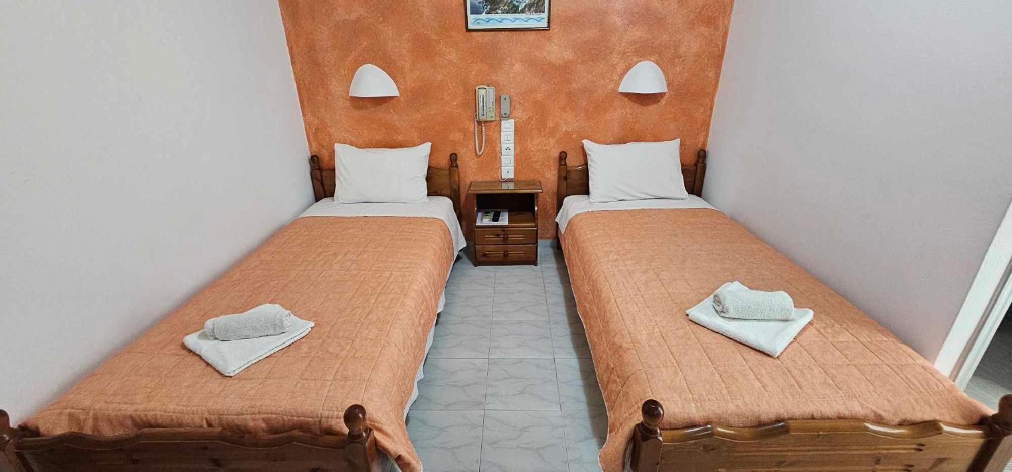 Hotel Palladion カルテラドス エクステリア 写真