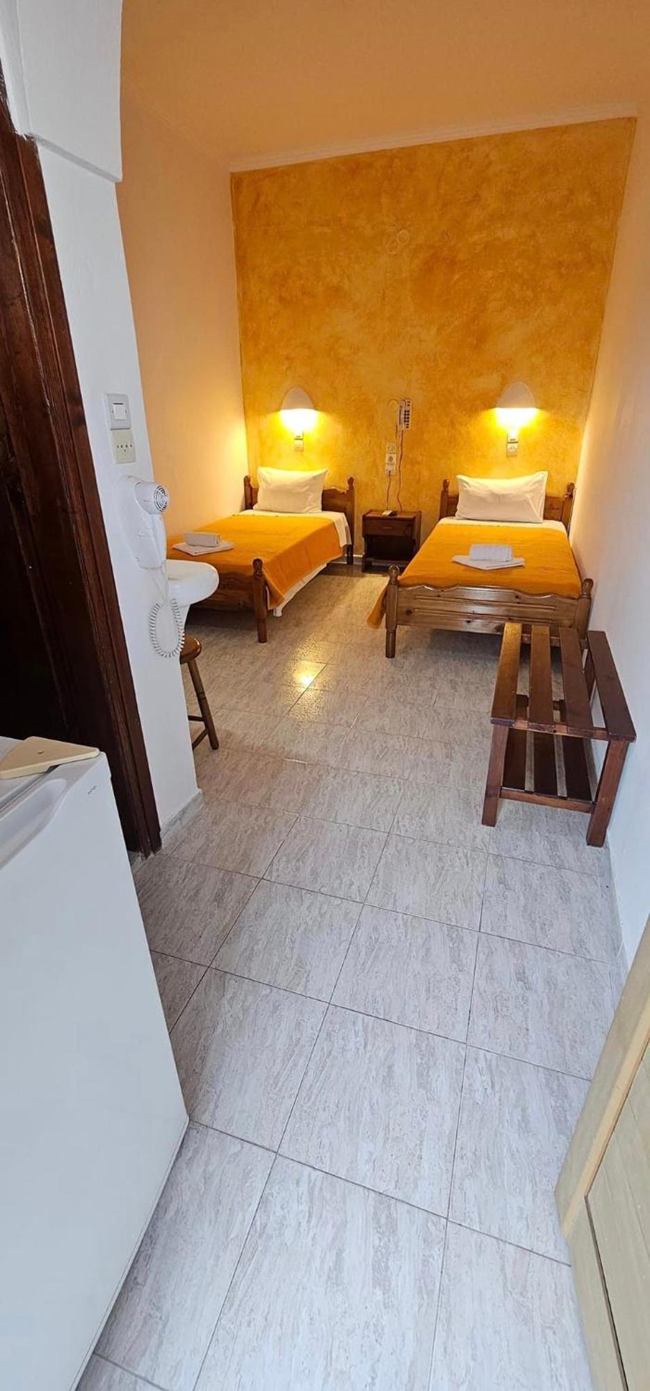Hotel Palladion カルテラドス エクステリア 写真