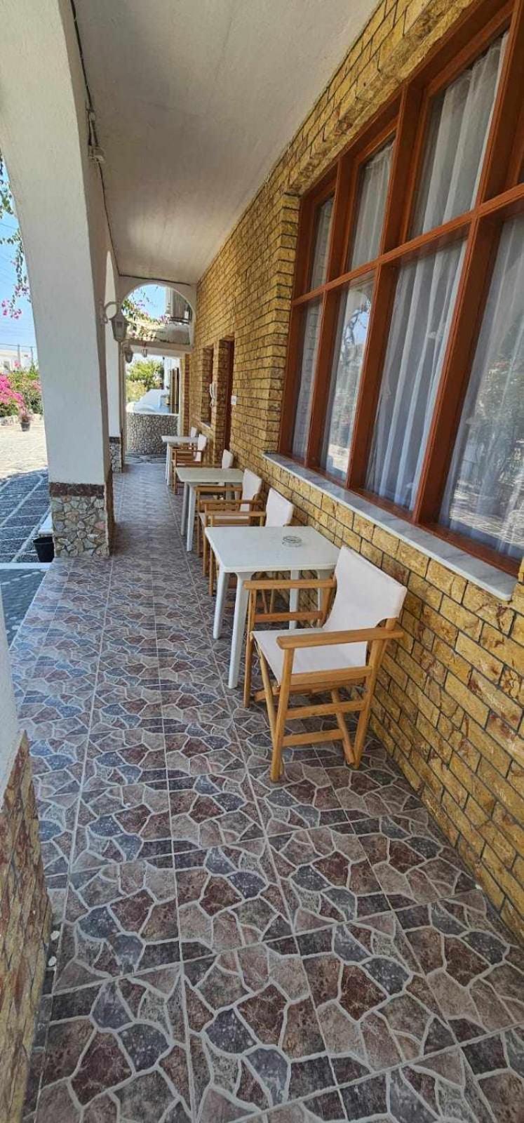 Hotel Palladion カルテラドス エクステリア 写真